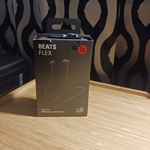 BEATS Flex Wireless Ear Buds